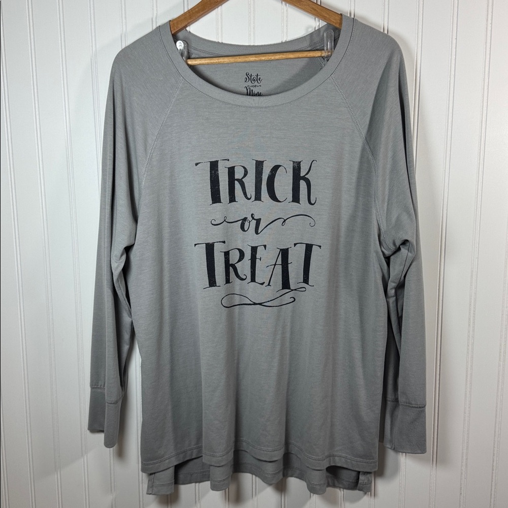 State of Mine Long Sleeve “Trick or Treat” Tee Large Gray Halloween Costume